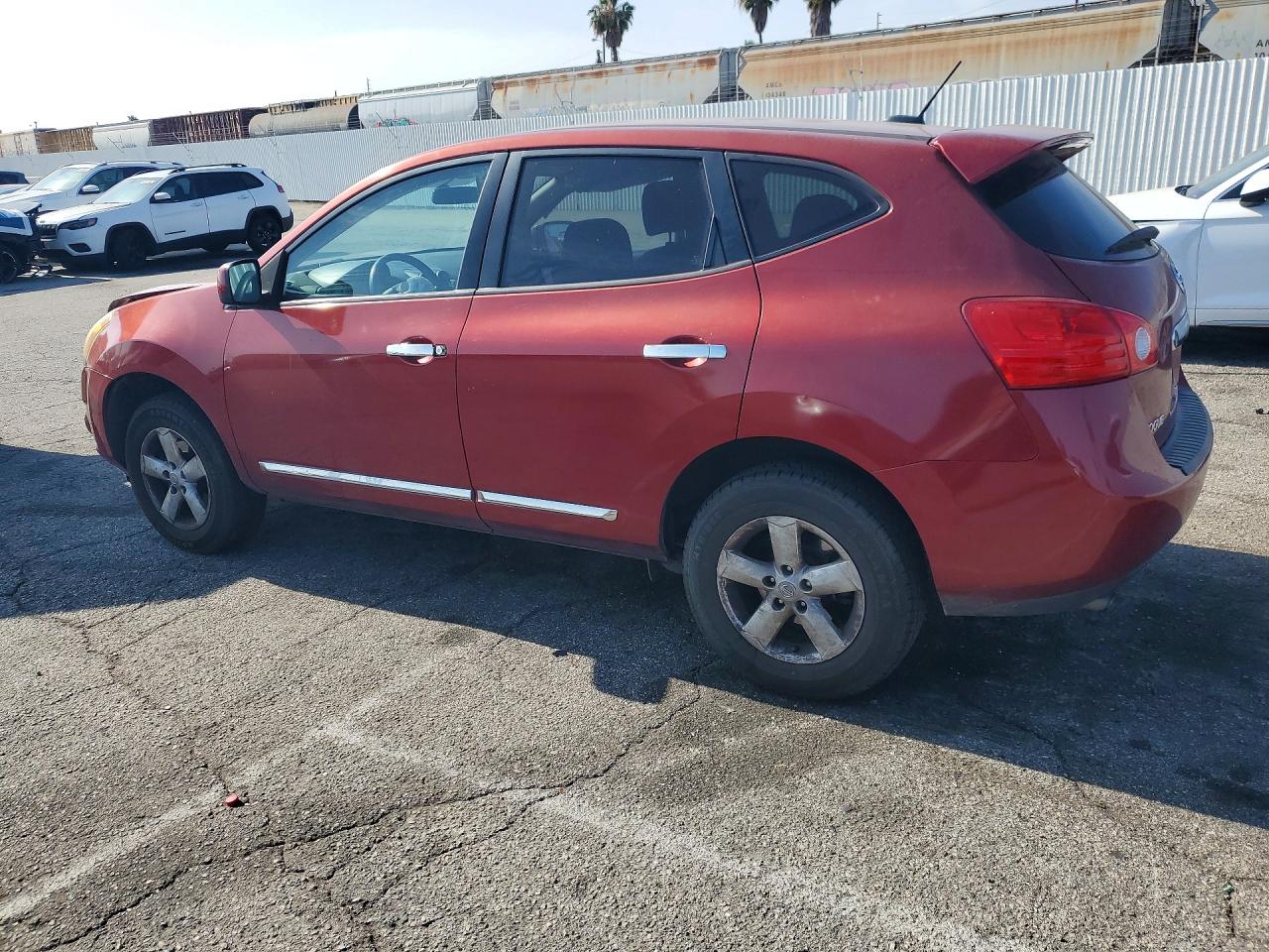 2013 Nissan Rogue S Red vin: JN8AS5MV1DW133942