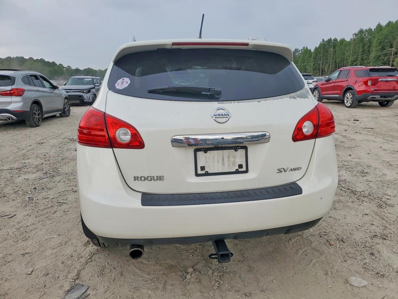 2013 Nissan Rogue S White vin: JN8AS5MV1DW135531