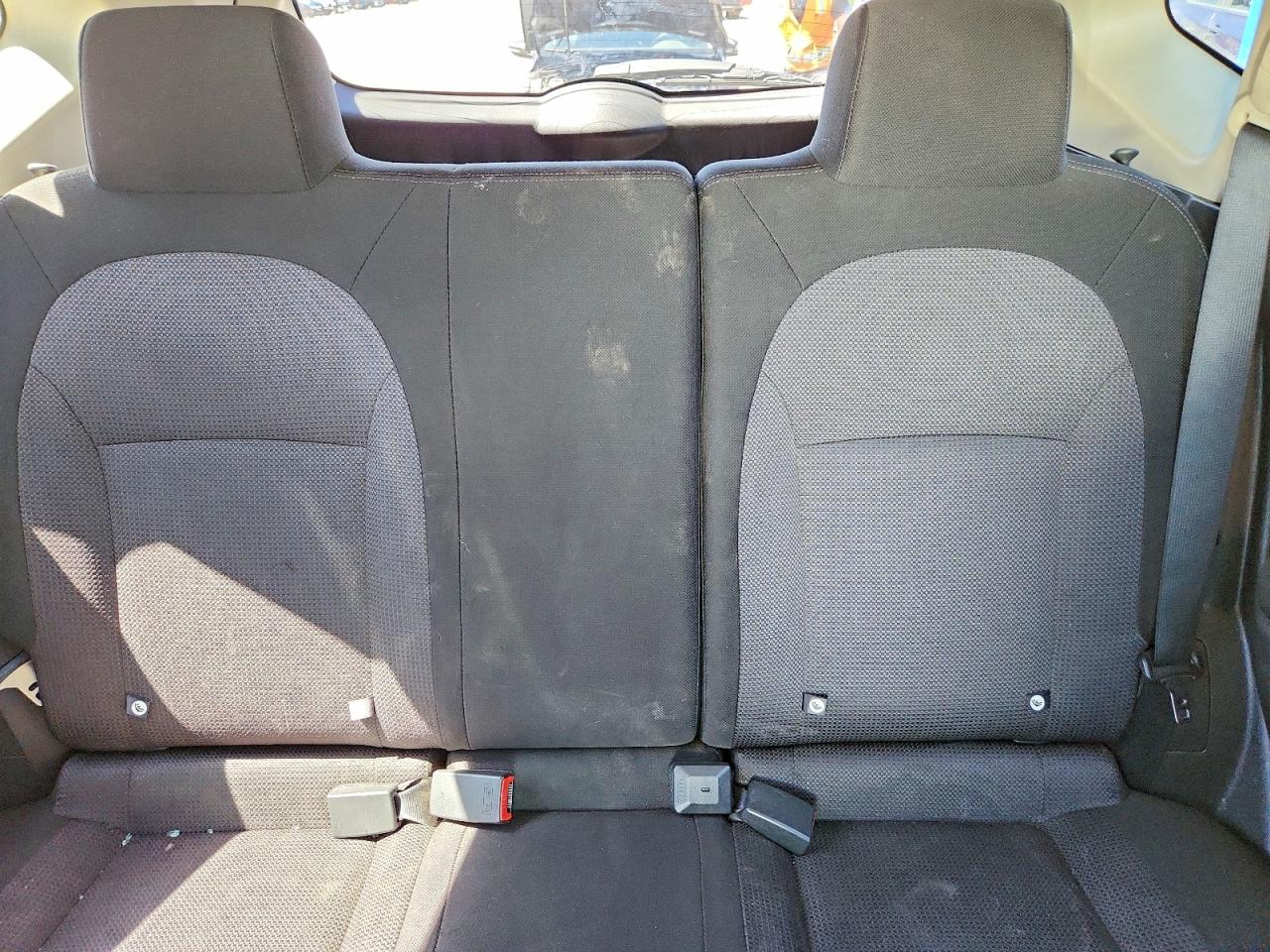 2013 Nissan Rogue S Серебряный vin: JN8AS5MV1DW138607