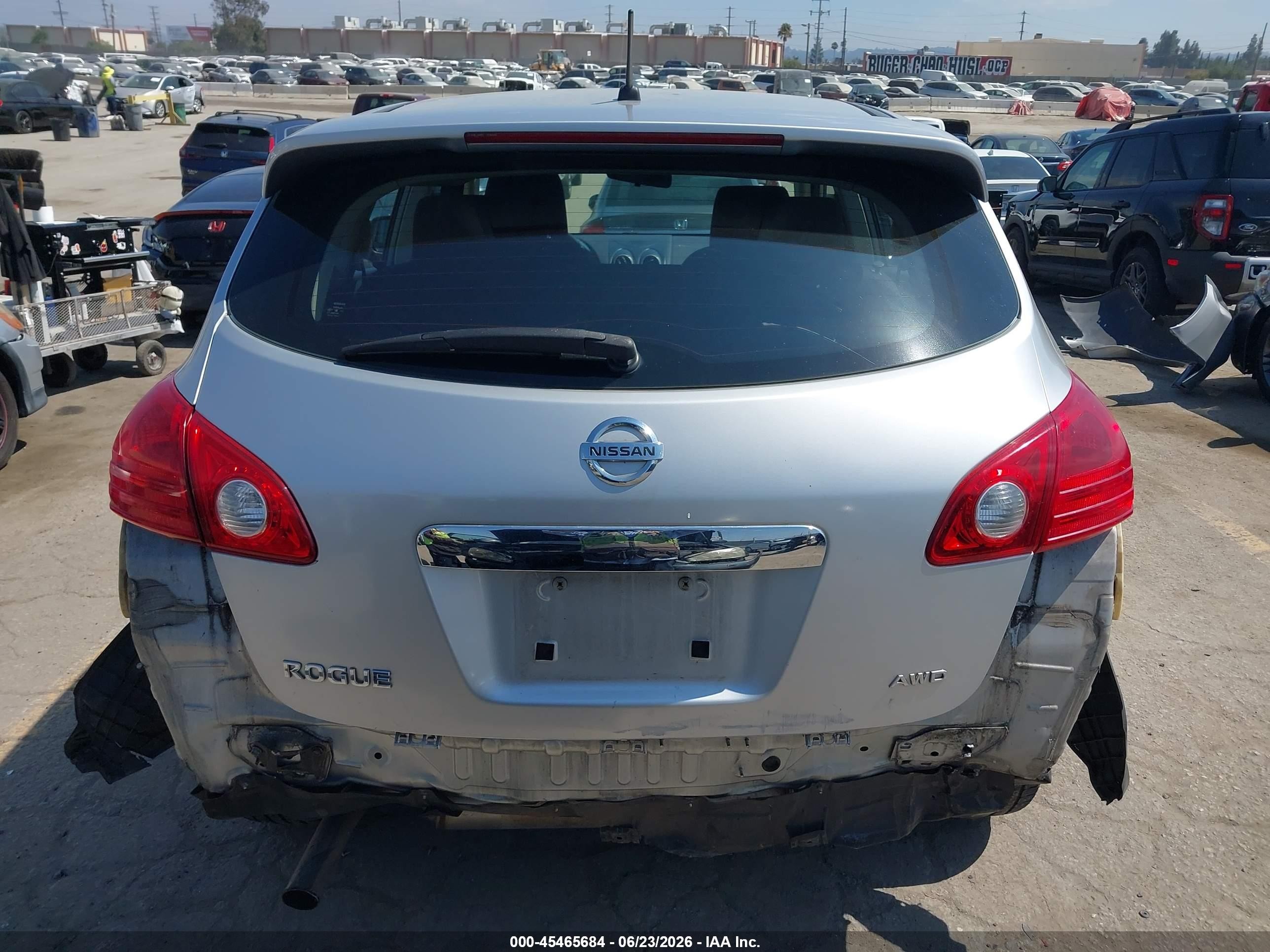 2013 Nissan Rogue S Silver vin: JN8AS5MV1DW139014