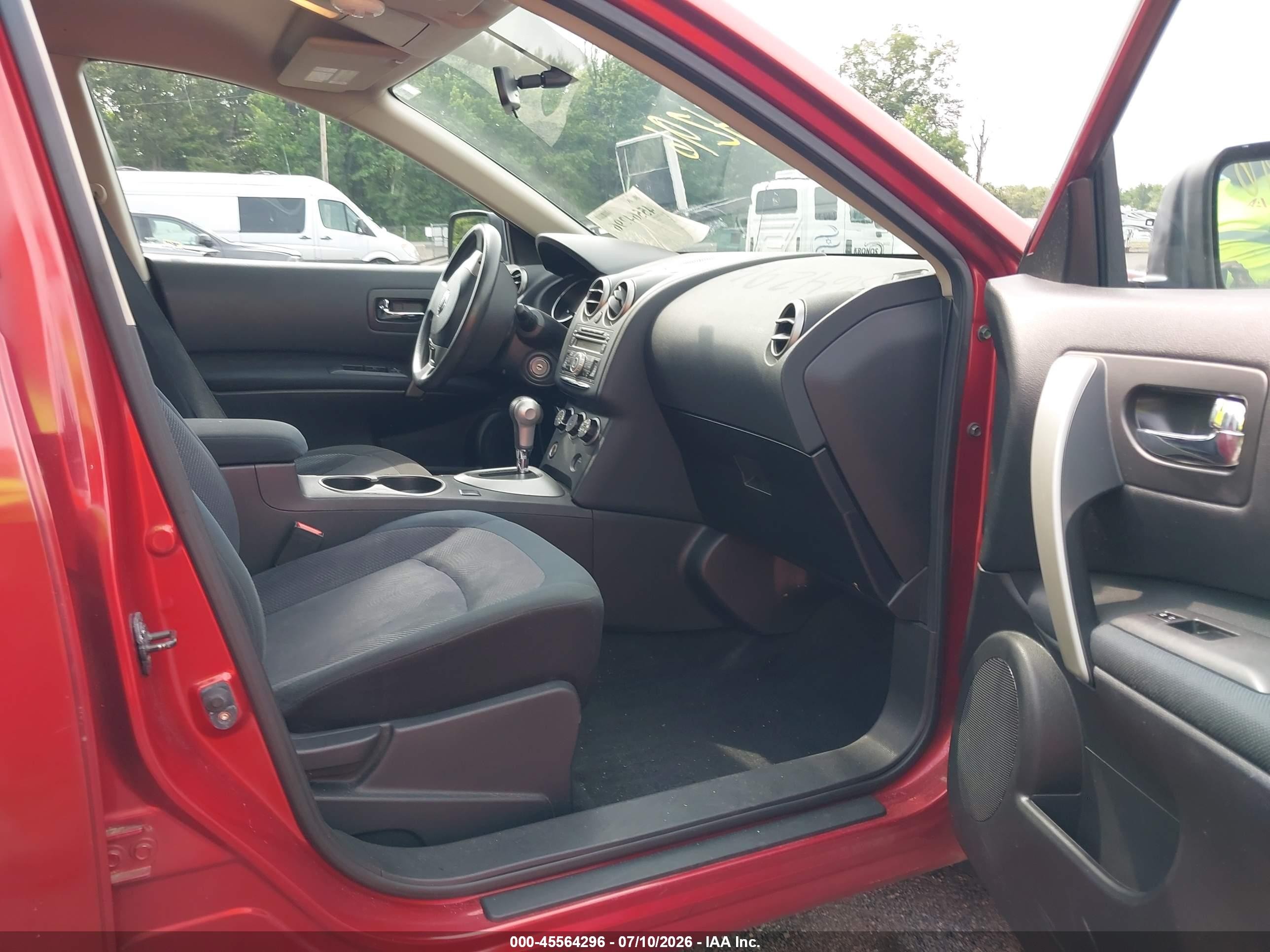 2013 Nissan Rogue S Red vin: JN8AS5MV1DW142849