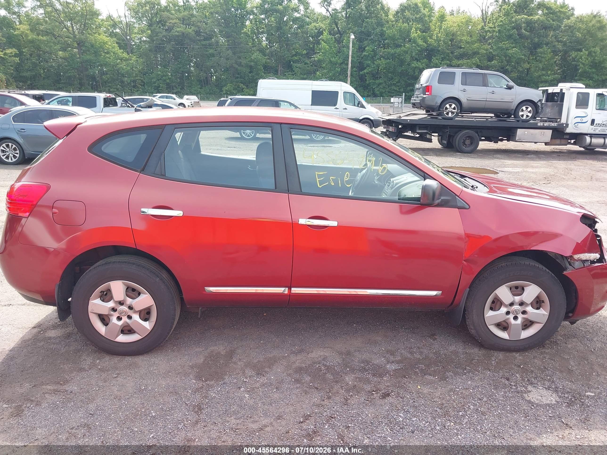 2013 Nissan Rogue S Red vin: JN8AS5MV1DW142849
