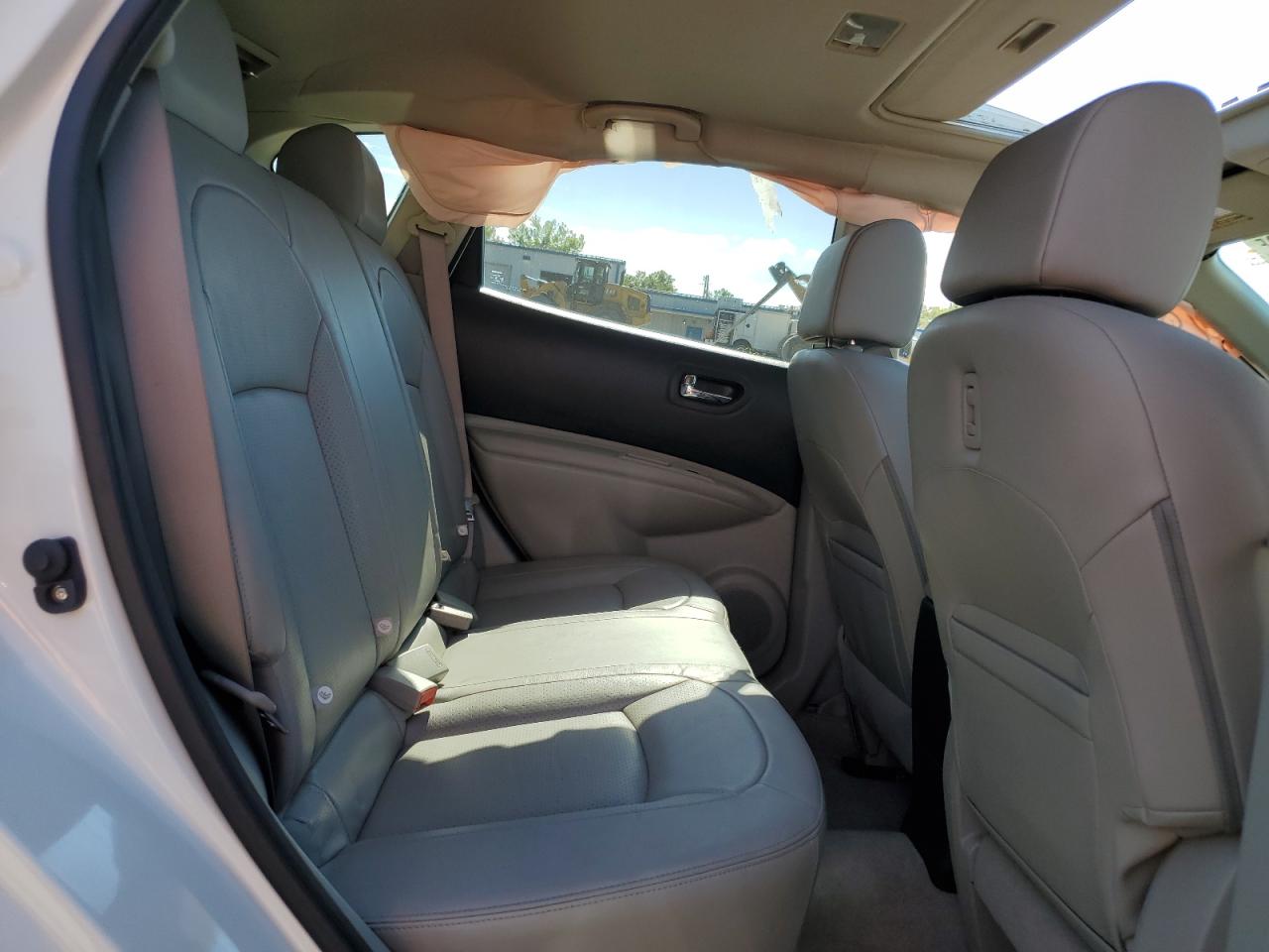 2013 Nissan Rogue S White vin: JN8AS5MV1DW143502