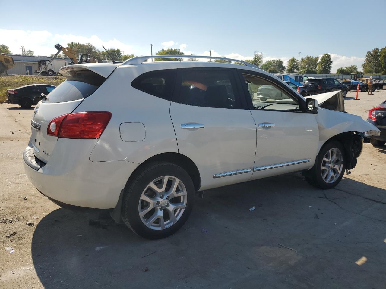 2013 Nissan Rogue S White vin: JN8AS5MV1DW143502