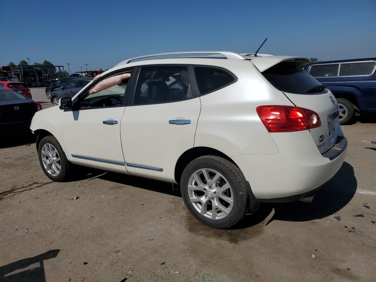 2013 Nissan Rogue S White vin: JN8AS5MV1DW143502