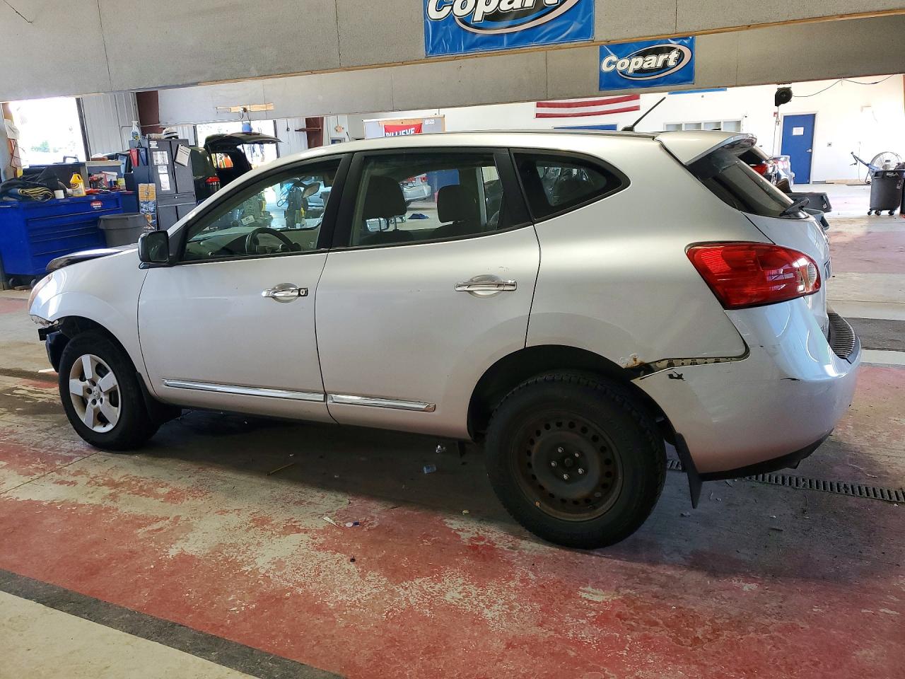 2013 Nissan Rogue S Серебряный vin: JN8AS5MV1DW600308