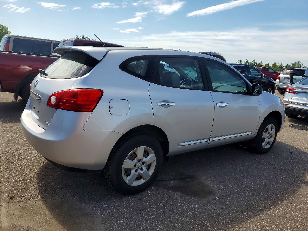 2013 Nissan Rogue S Серебряный vin: JN8AS5MV1DW612975