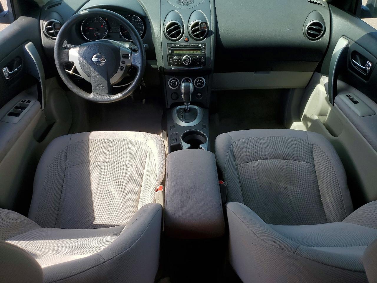 2013 Nissan Rogue S Серебряный vin: JN8AS5MV1DW612975