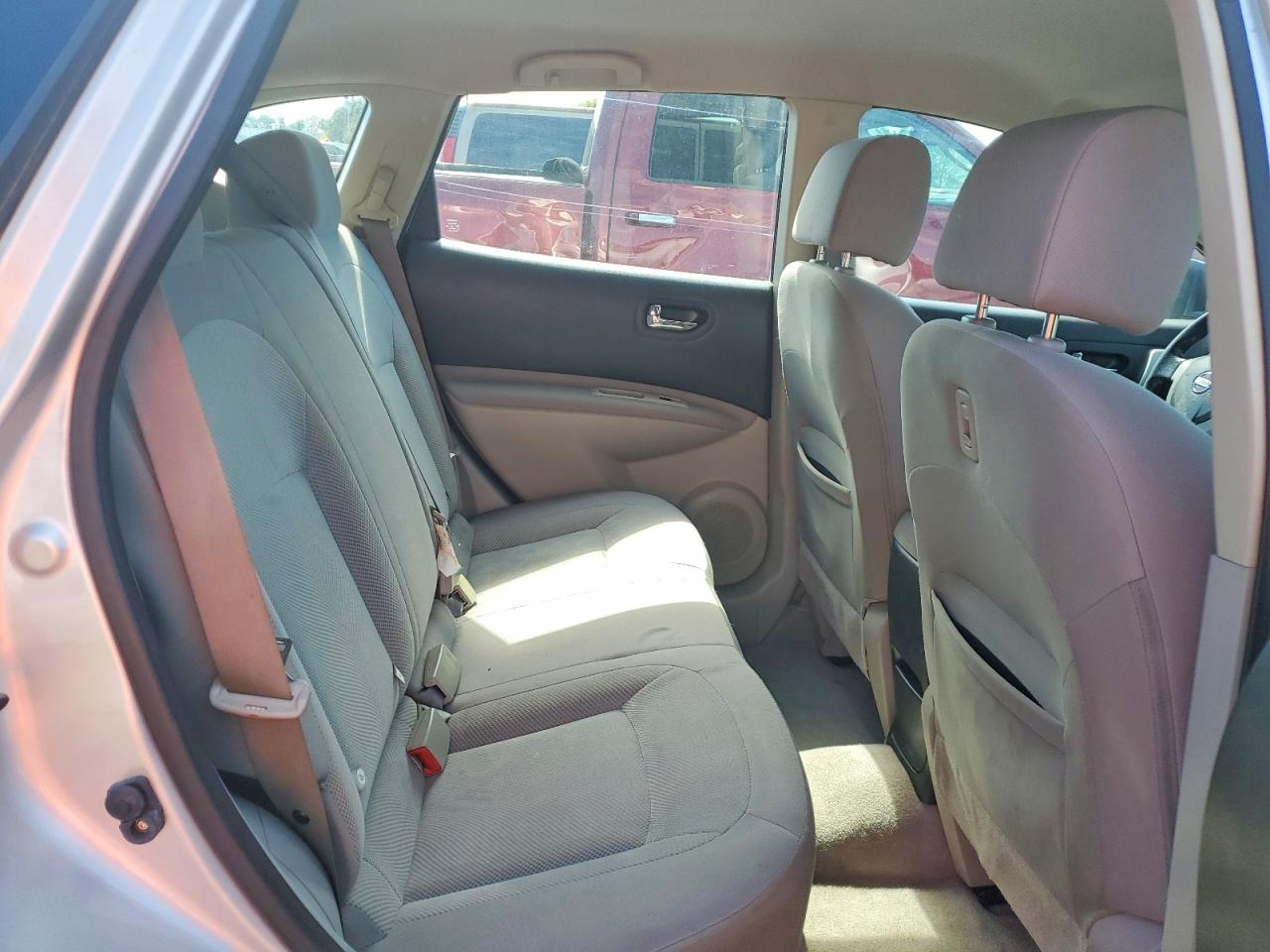 2013 Nissan Rogue S Серебряный vin: JN8AS5MV1DW612975