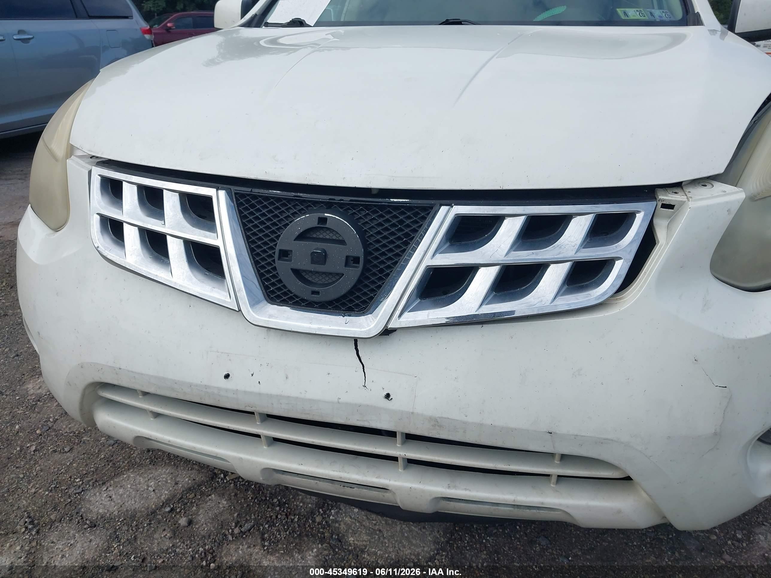 2013 Nissan Rogue Sv Silver vin: JN8AS5MV1DW620056