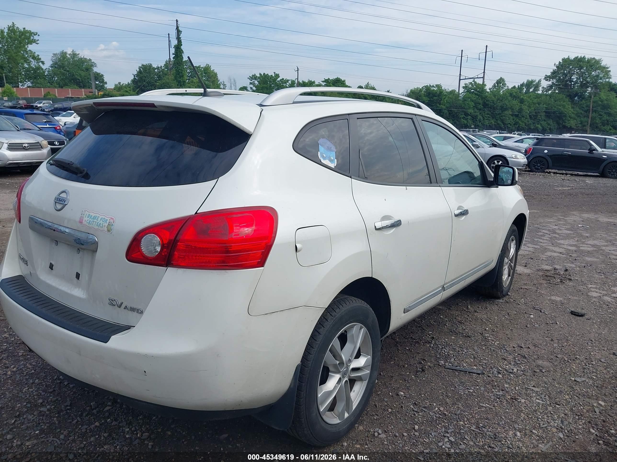 2013 Nissan Rogue Sv Silver vin: JN8AS5MV1DW620056