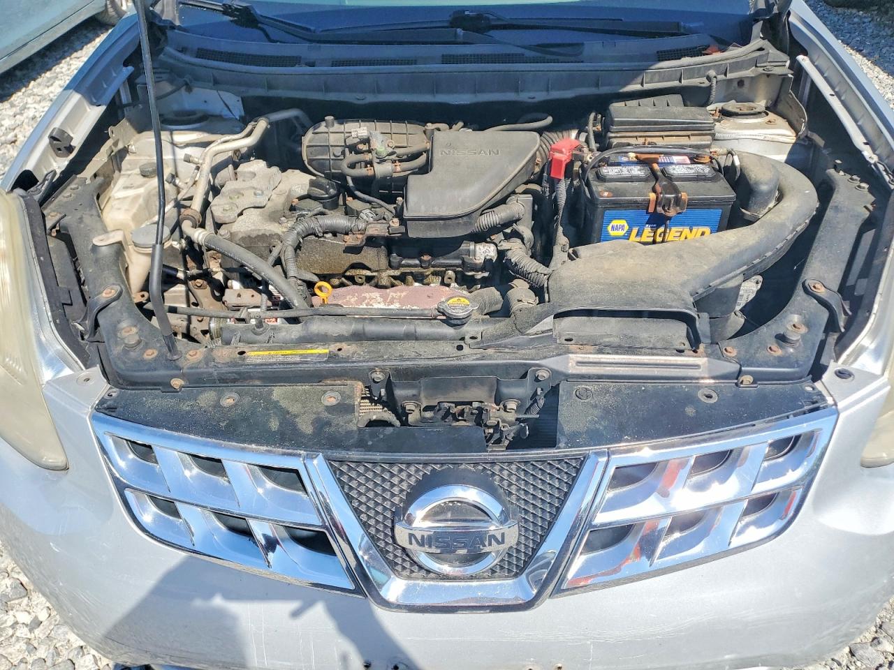 2013 Nissan Rogue S Серебряный vin: JN8AS5MV1DW624172