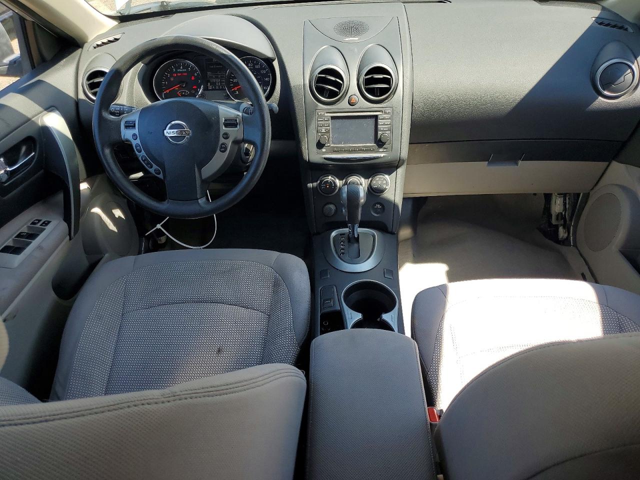 2013 Nissan Rogue S Silver vin: JN8AS5MV1DW626097