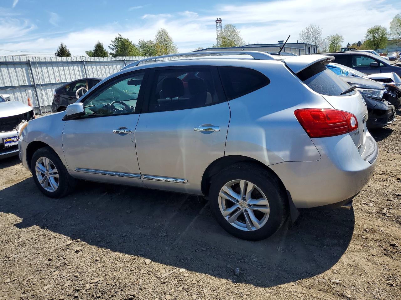 2013 Nissan Rogue S Silver vin: JN8AS5MV1DW626097