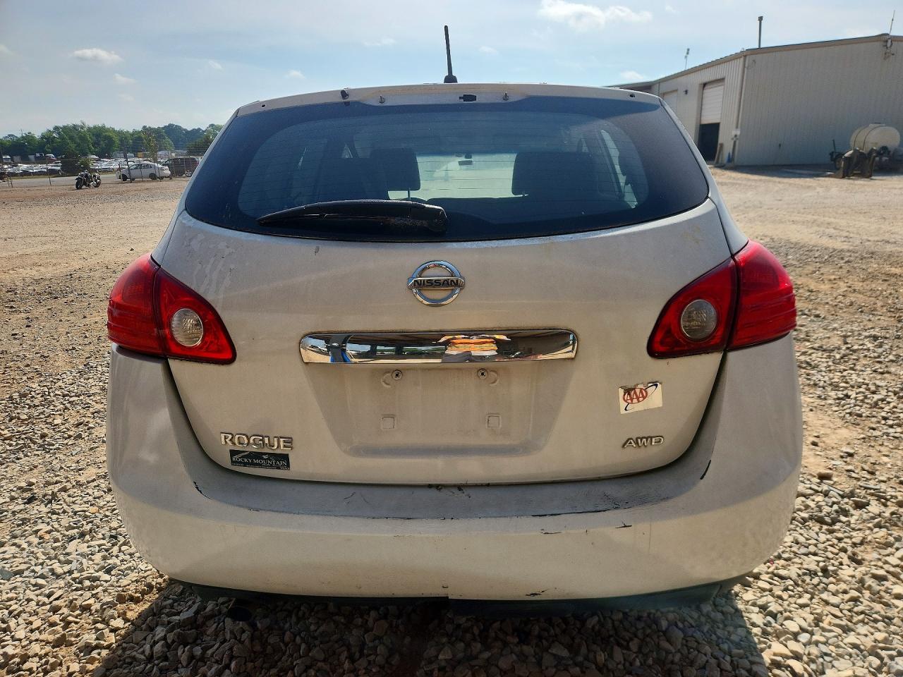 2013 Nissan Rogue S 4d Suv Awd White vin: JN8AS5MV1DW638511