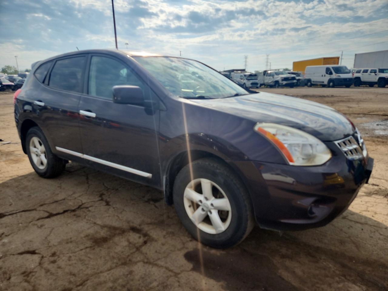 2013 Nissan Rogue S Maroon vin: JN8AS5MV1DW665059