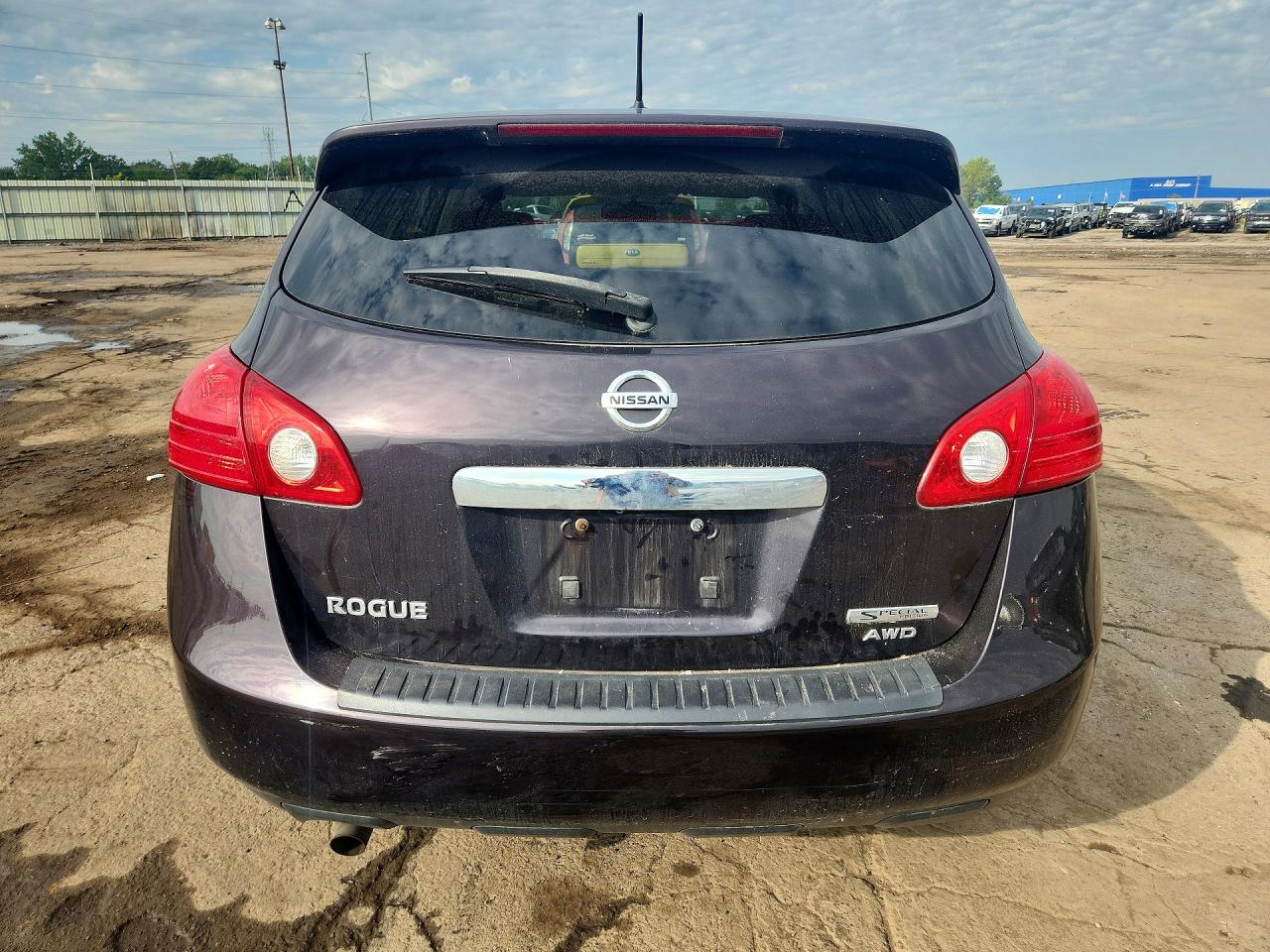 2013 Nissan Rogue S Maroon vin: JN8AS5MV1DW665059