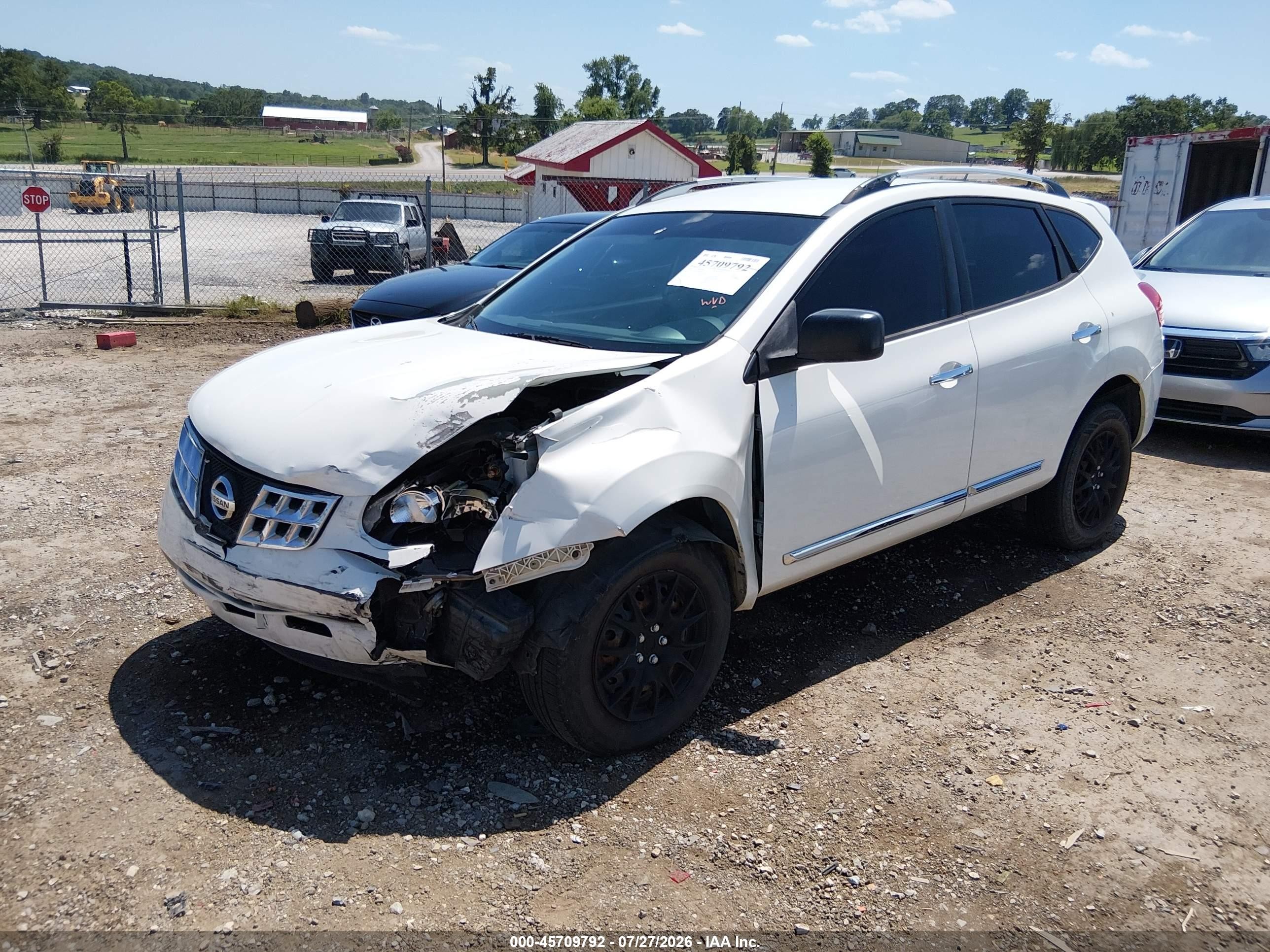 2014 Nissan Rogue Select S White vin: JN8AS5MV1EW706016