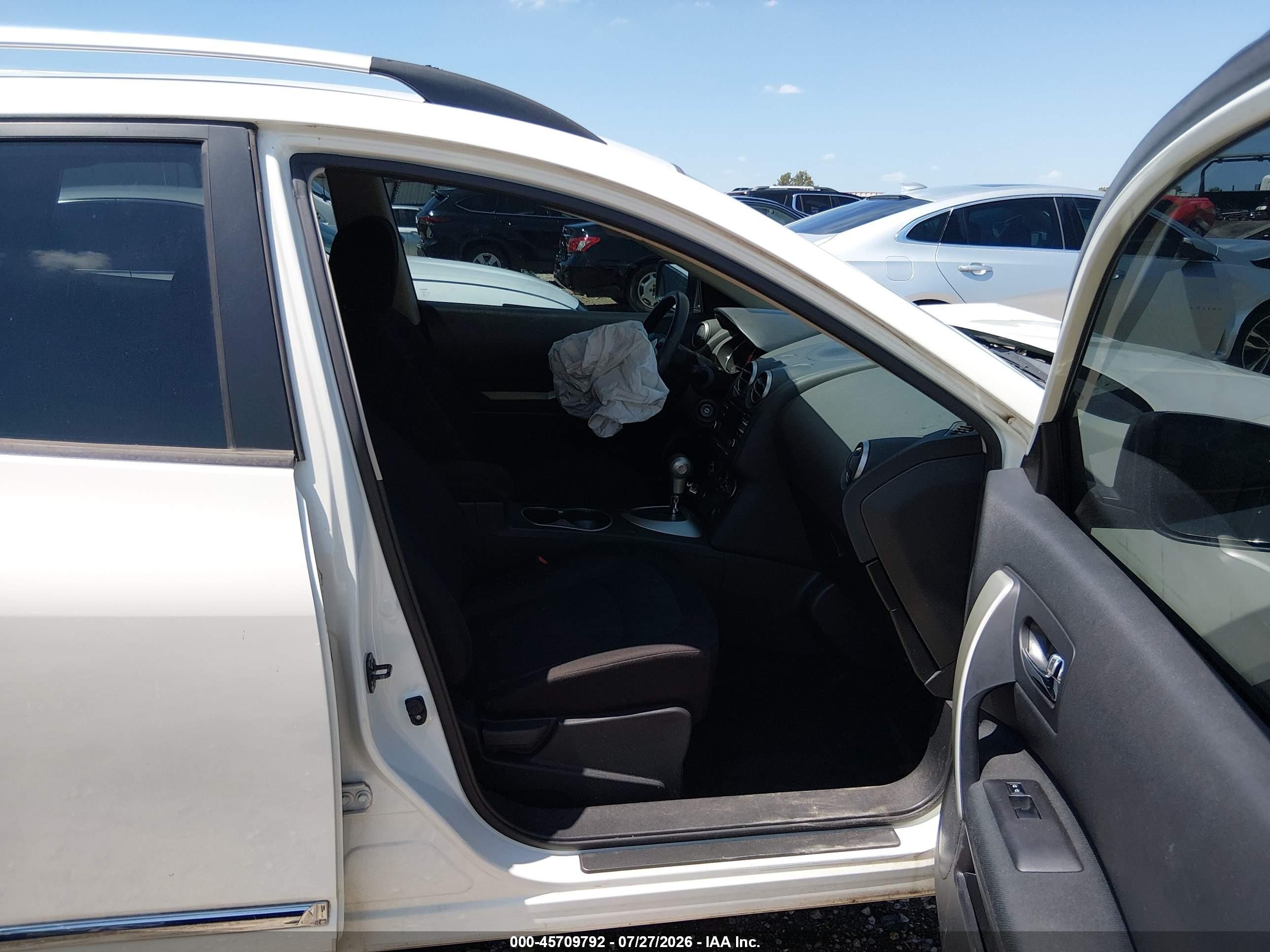 2014 Nissan Rogue Select S White vin: JN8AS5MV1EW706016
