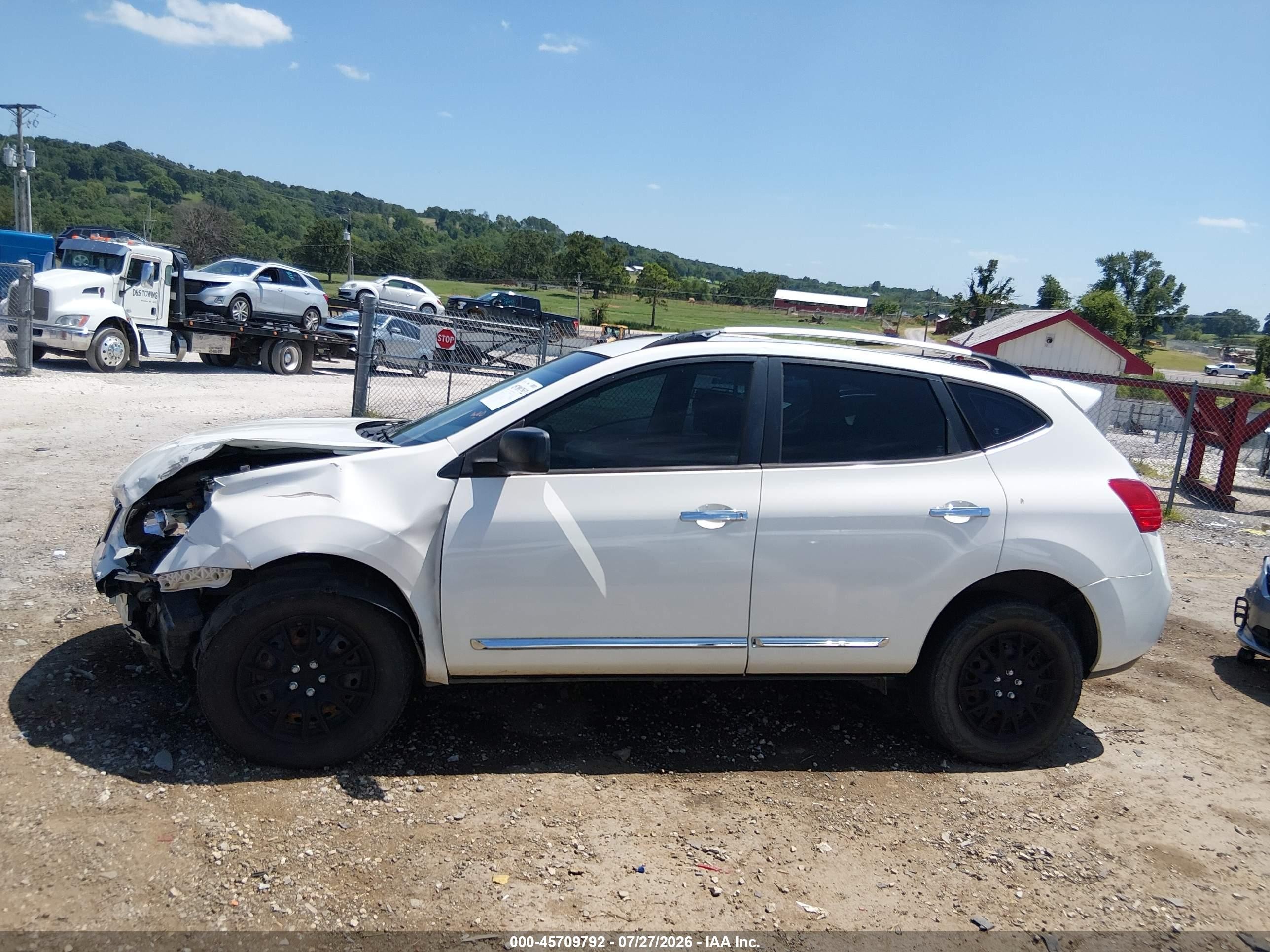 2014 Nissan Rogue Select S White vin: JN8AS5MV1EW706016