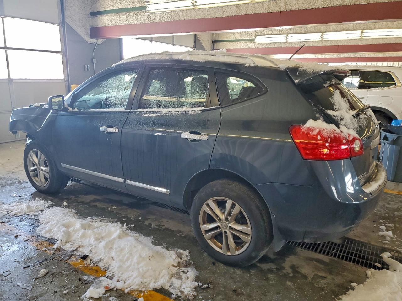 2015 Nissan Rogue Select S Синий vin: JN8AS5MV1FW755976