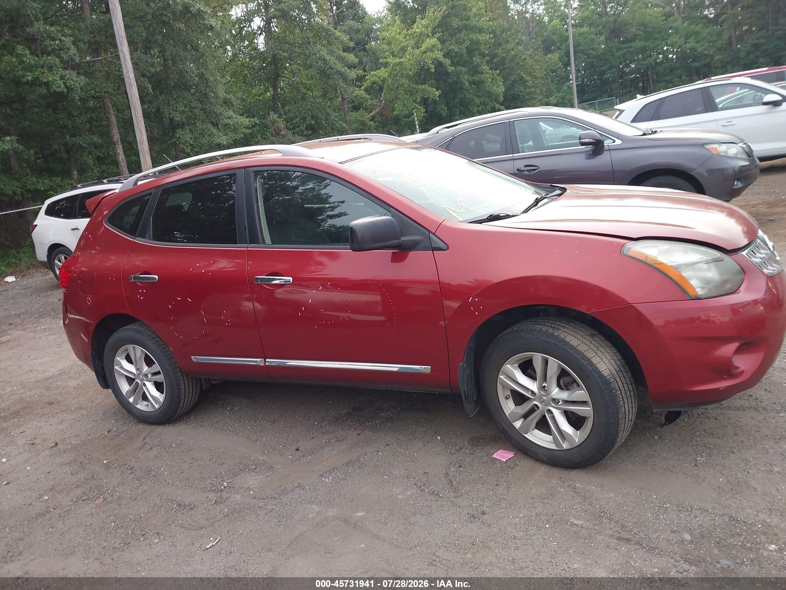 2015 Nissan Rogue Select S Красный vin: JN8AS5MV1FW761843