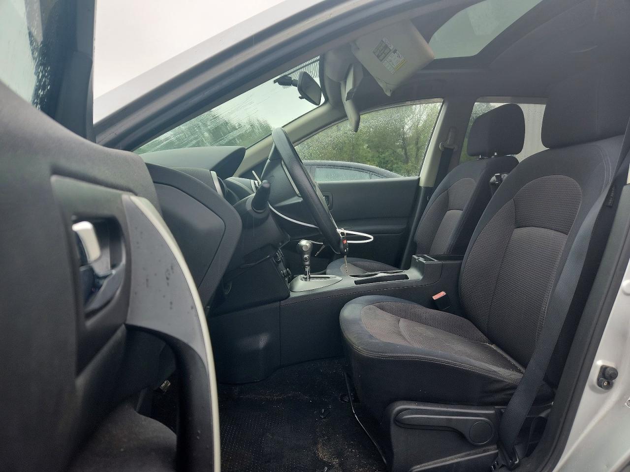 2010 Nissan Rogue S Silver vin: JN8AS5MV2AW129572
