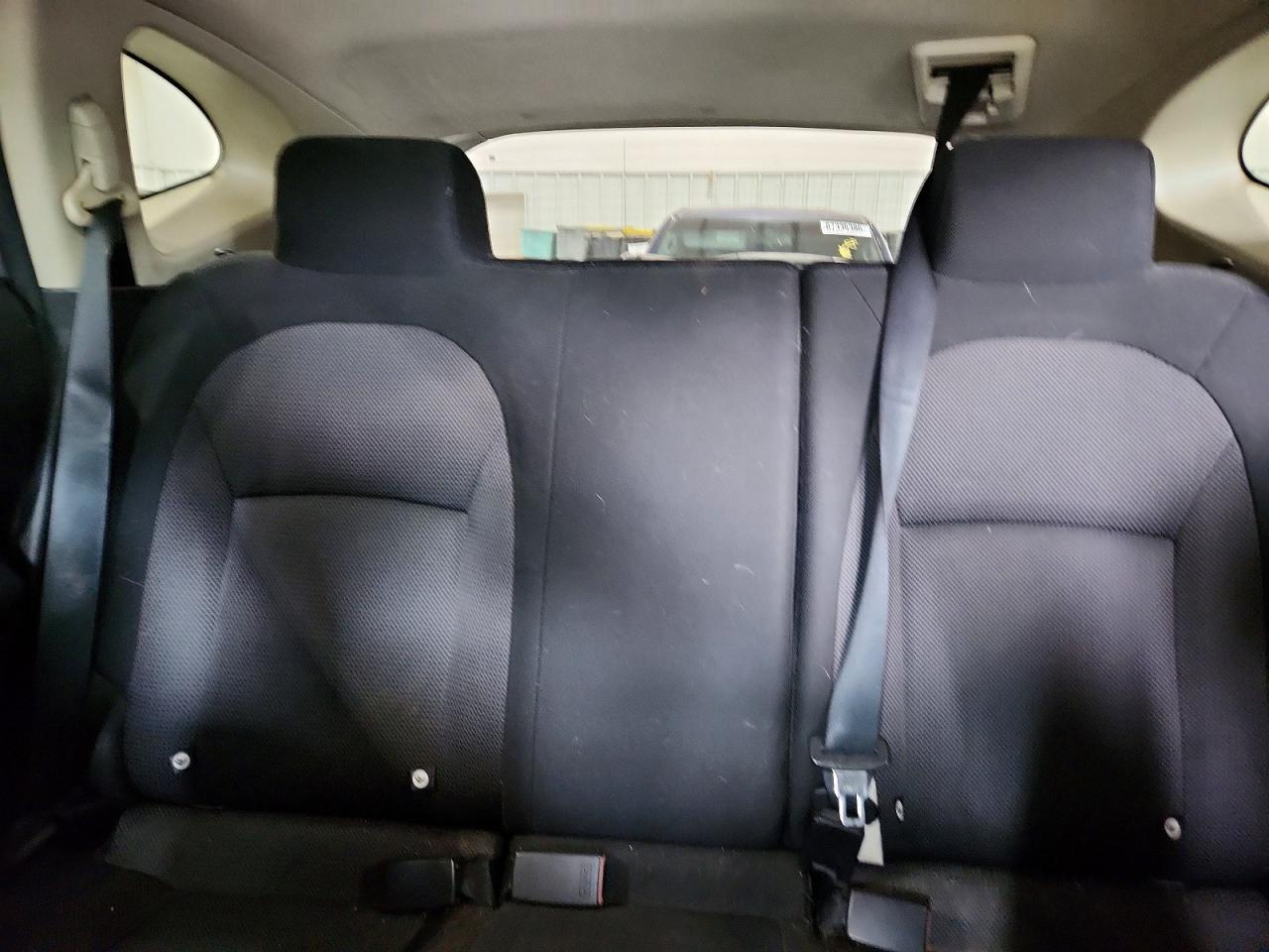 2010 Nissan Rogue S Silver vin: JN8AS5MV2AW129572