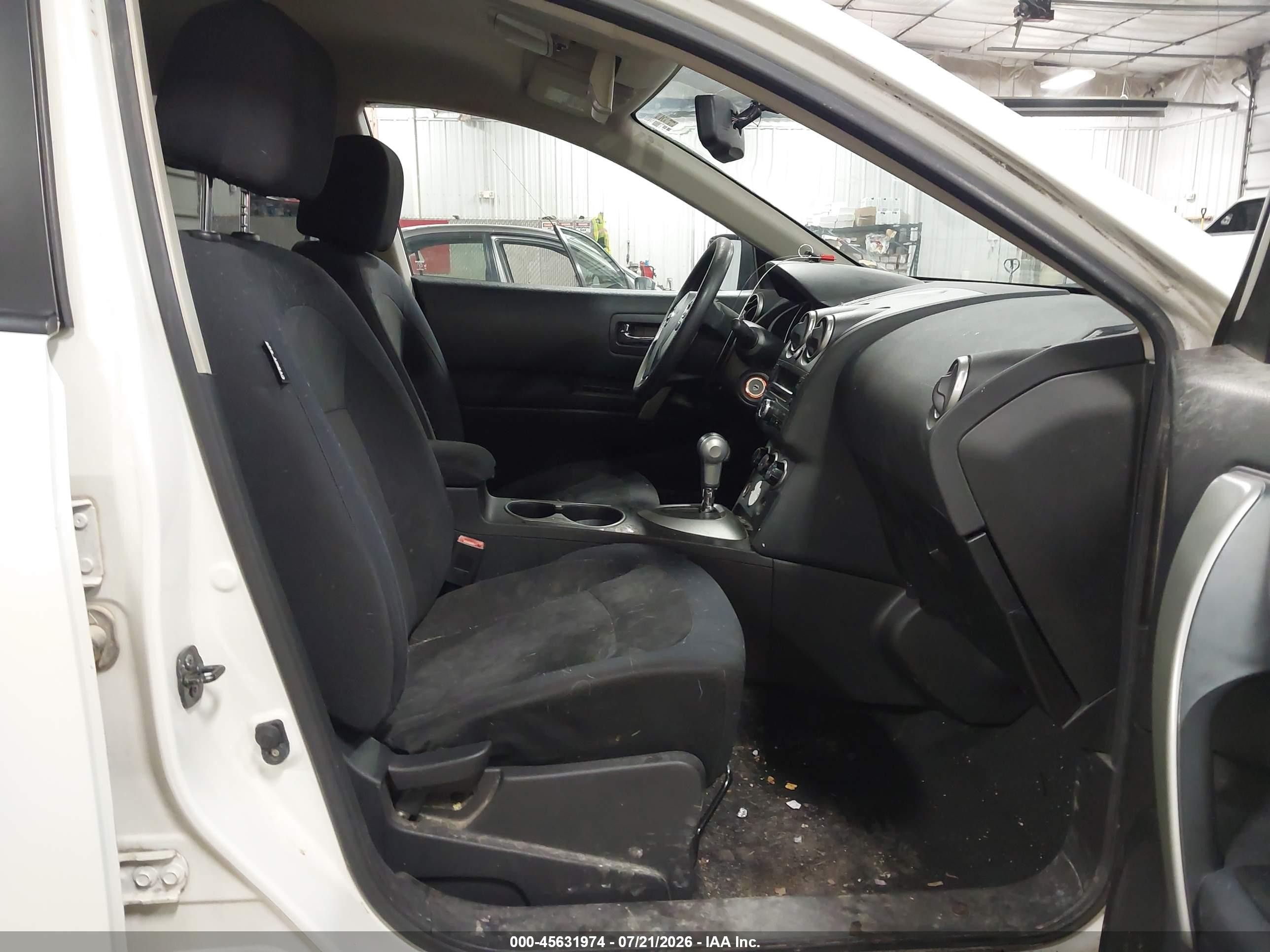2010 Nissan Rogue S White vin: JN8AS5MV2AW130611
