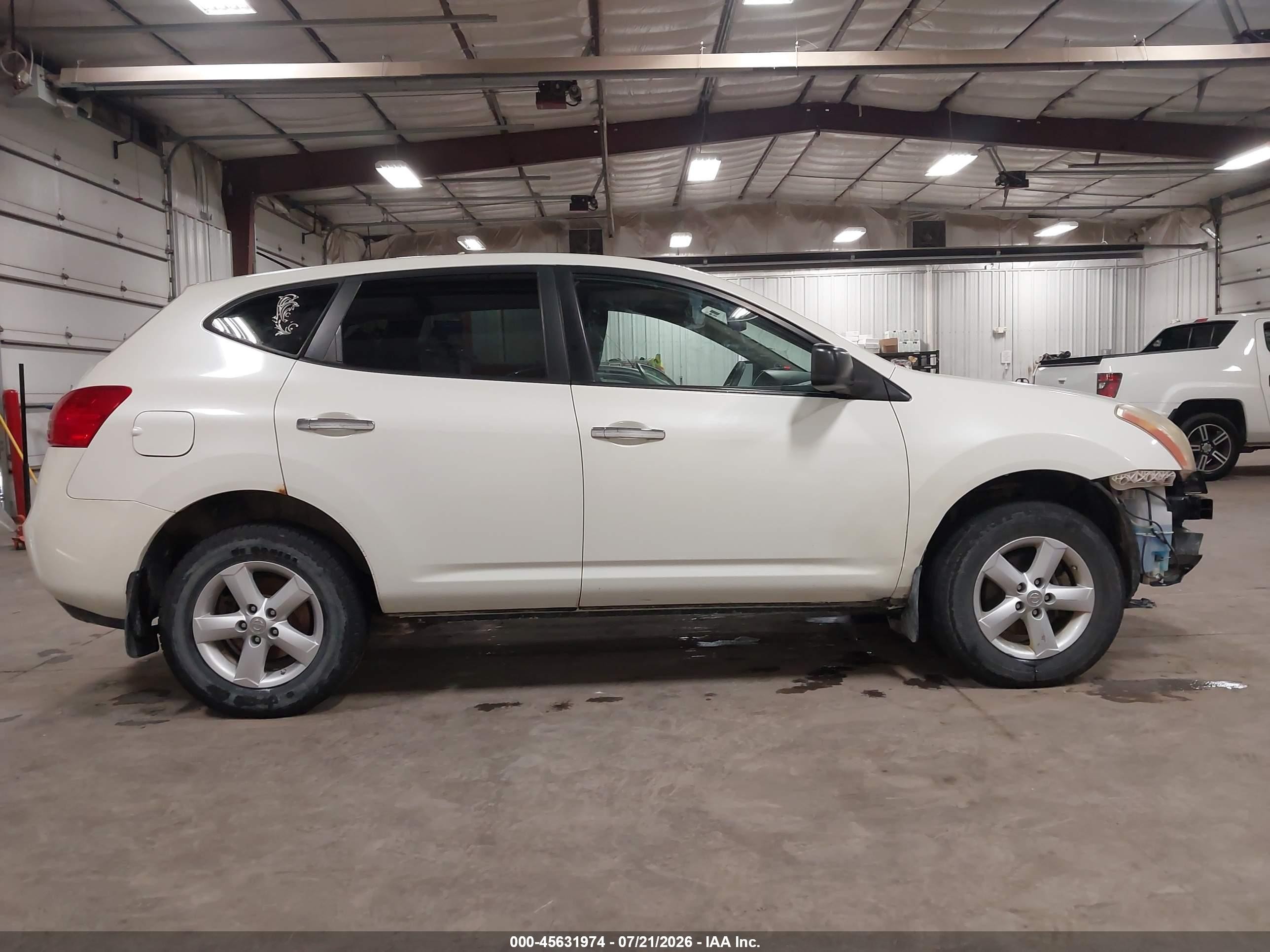 2010 Nissan Rogue S White vin: JN8AS5MV2AW130611