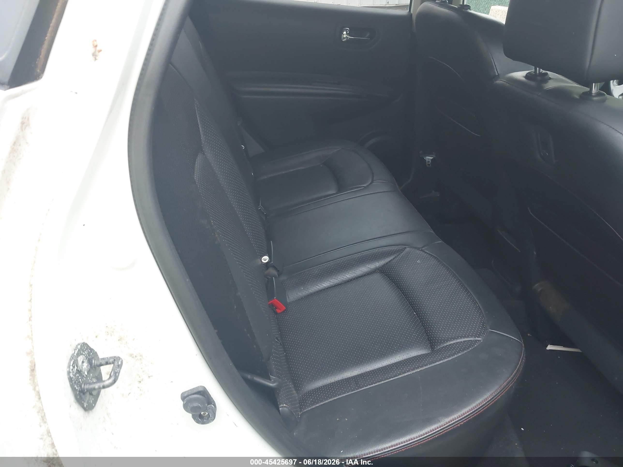 2011 Nissan Rogue Sv Белый vin: JN8AS5MV2BW255495