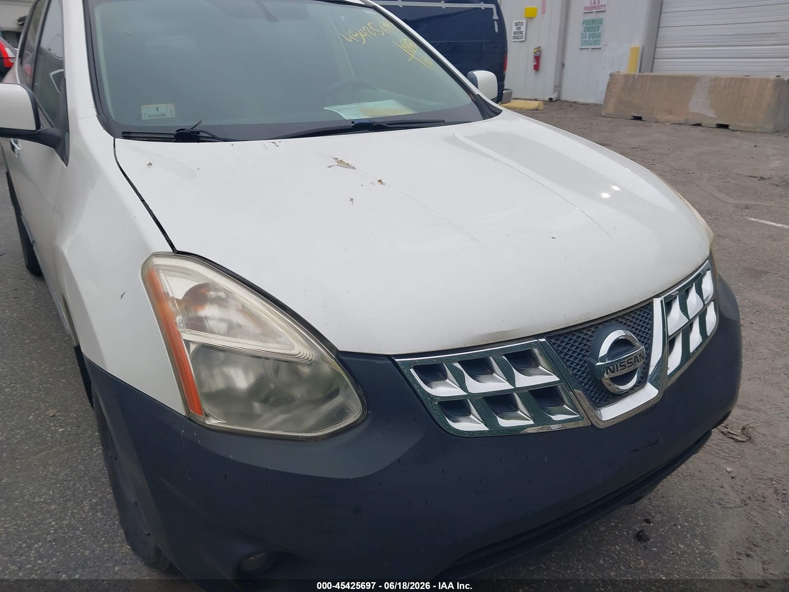2011 Nissan Rogue Sv Белый vin: JN8AS5MV2BW255495