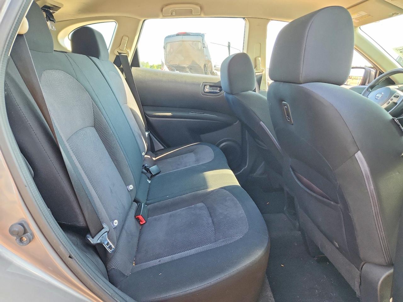 2011 Nissan Rogue S Коричневый vin: JN8AS5MV2BW269073