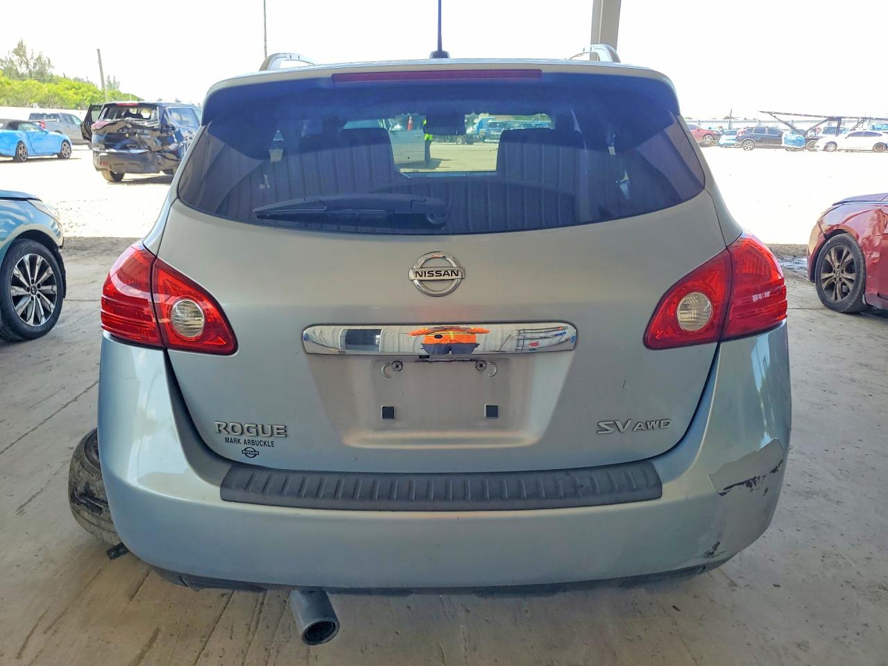 2011 Nissan Rogue S/sv/krom Серебряный vin: JN8AS5MV2BW270448