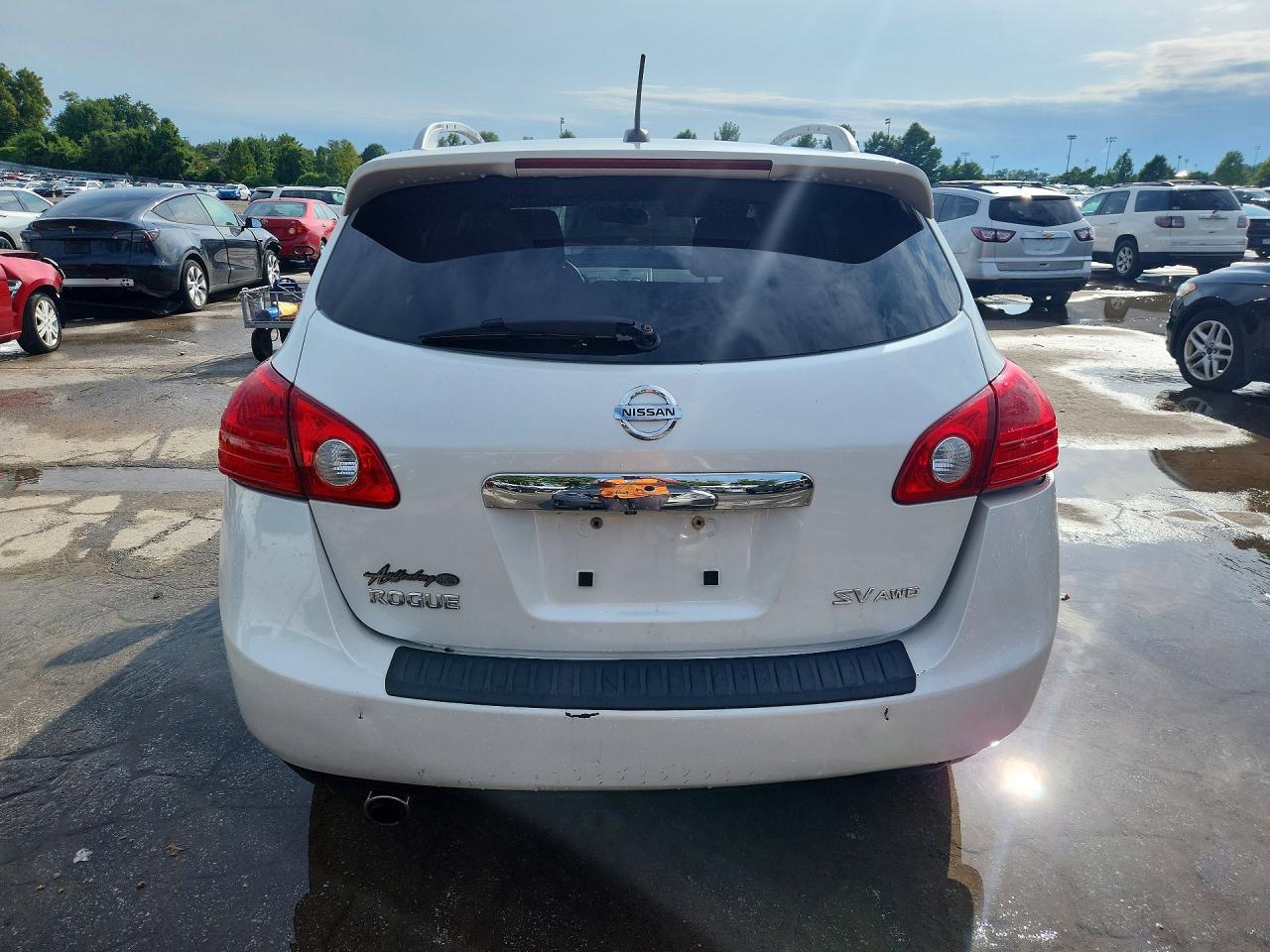 2011 Nissan Rogue S Белый vin: JN8AS5MV2BW276251