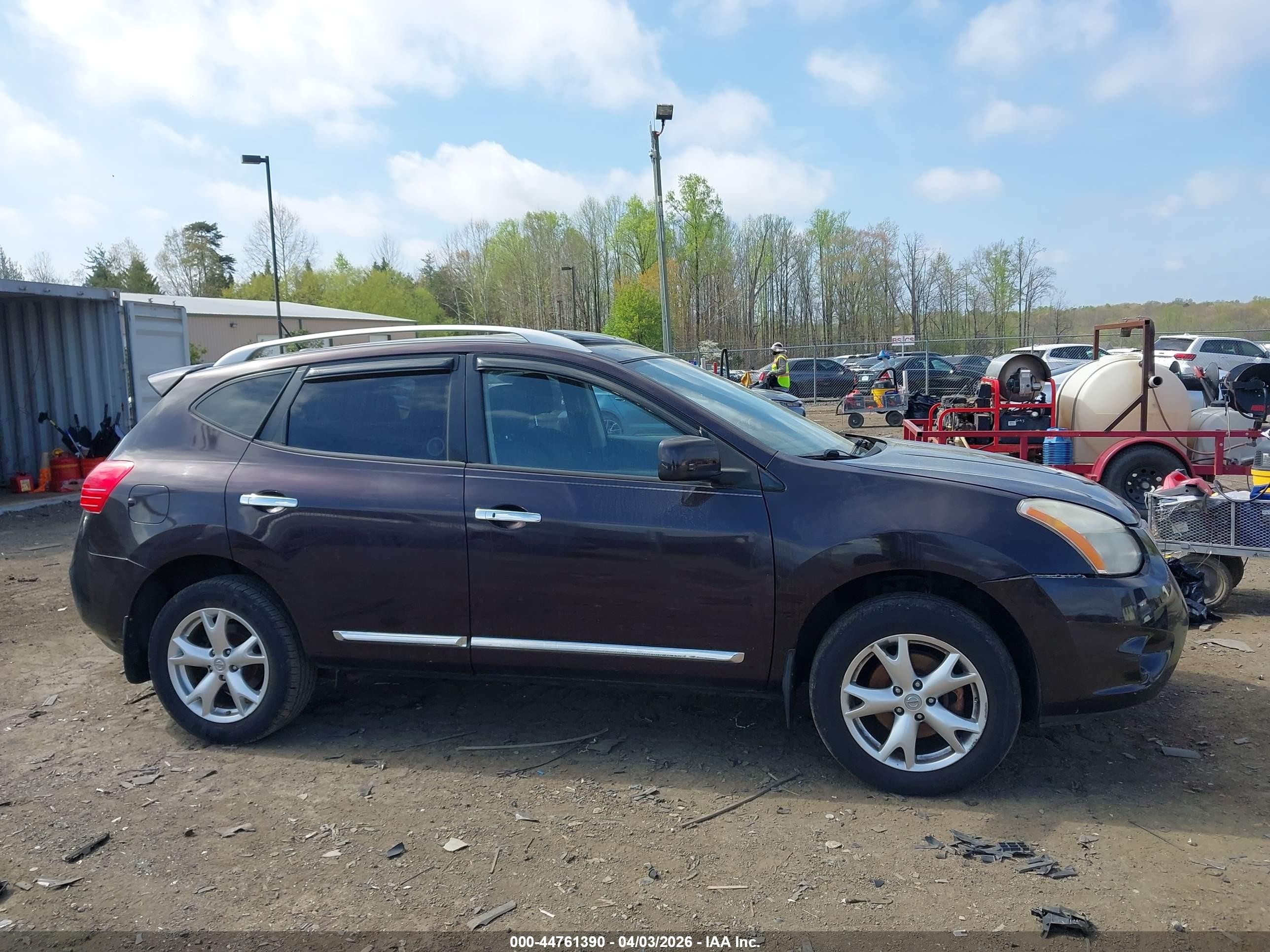2011 Nissan Rogue Sv Maroon vin: JN8AS5MV2BW289291