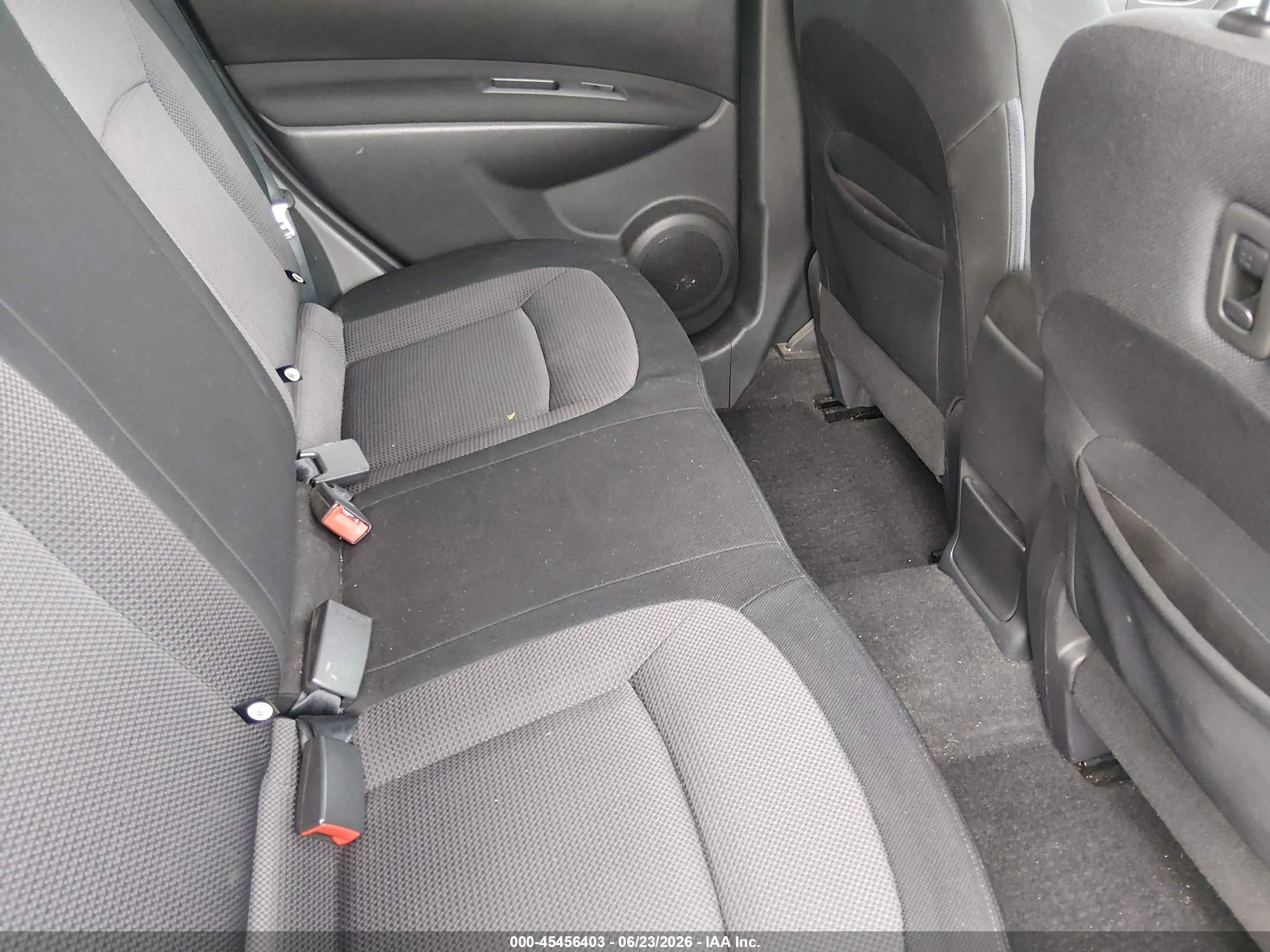 2011 Nissan Rogue Sv White vin: JN8AS5MV2BW301231