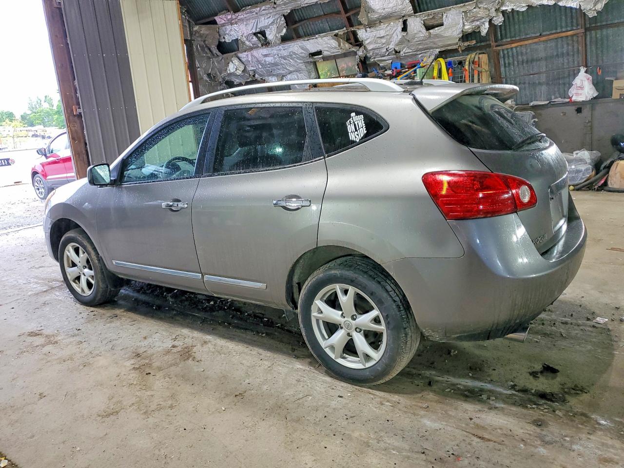 2011 Nissan Rogue S Silver vin: JN8AS5MV2BW666265