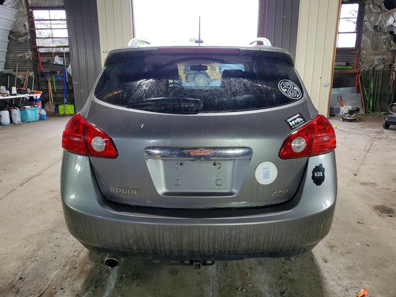 2011 Nissan Rogue S Silver vin: JN8AS5MV2BW666265