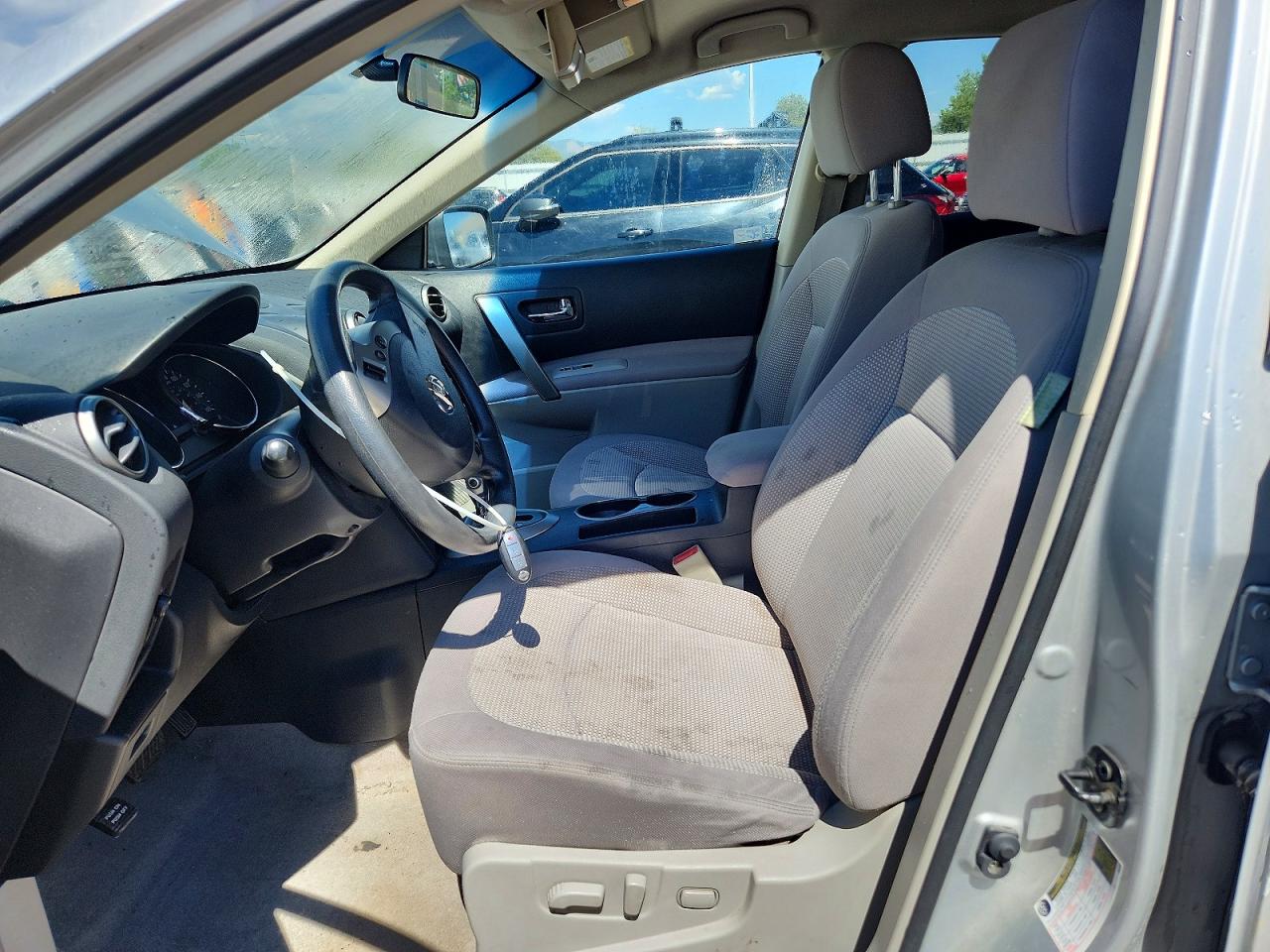 2011 Nissan Rogue S Серебряный vin: JN8AS5MV2BW676990
