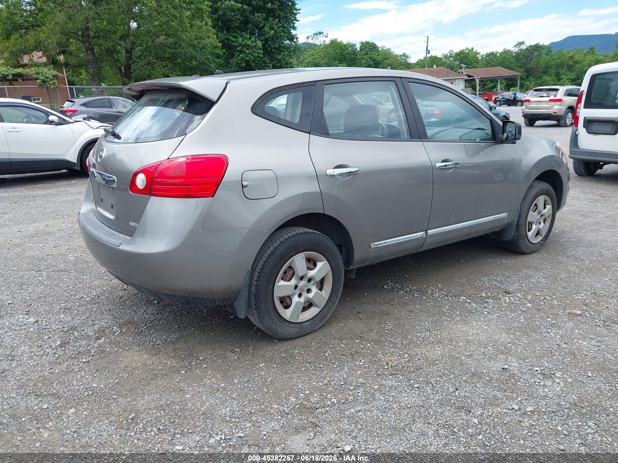2011 Nissan Rogue S Gray vin: JN8AS5MV2BW680957