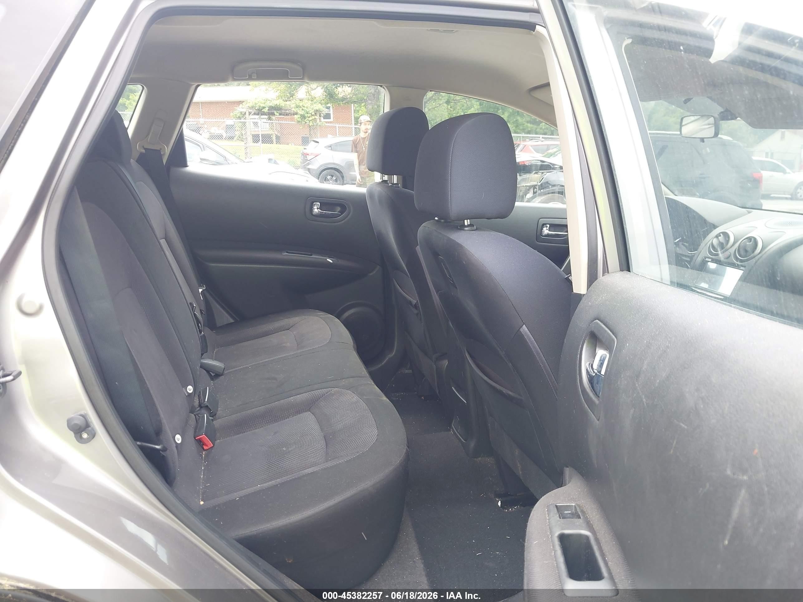 2011 Nissan Rogue S Gray vin: JN8AS5MV2BW680957
