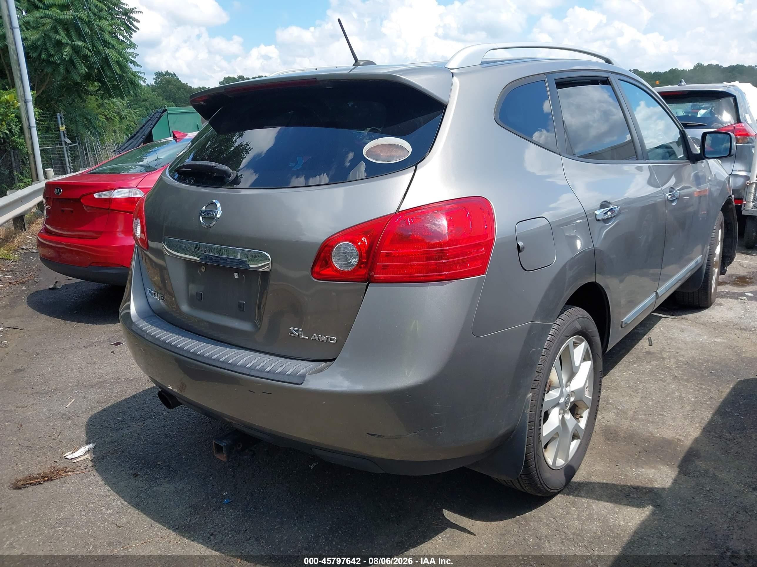 2011 Nissan Rogue Sv Gold vin: JN8AS5MV2BW681834