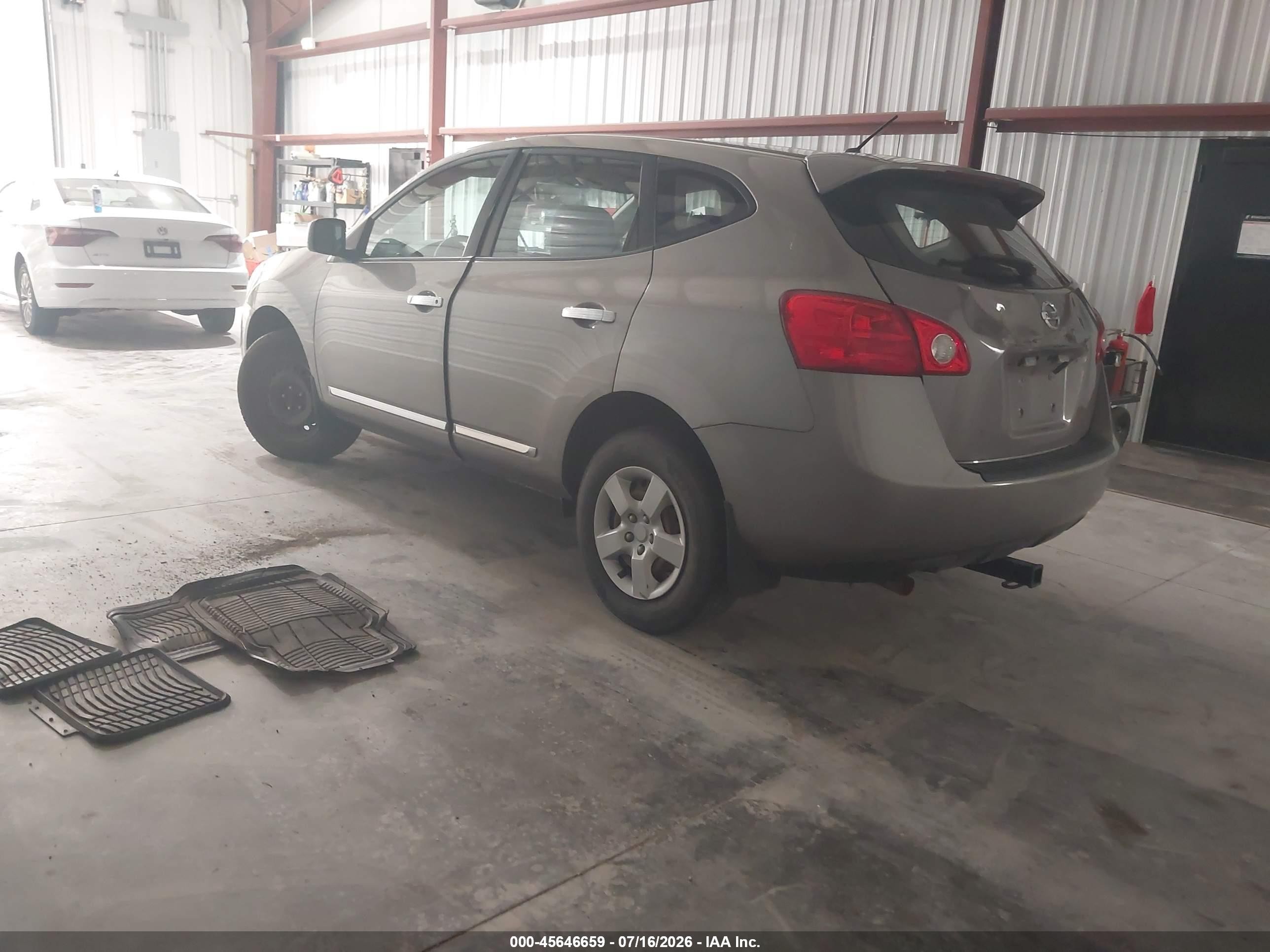 2011 Nissan Rogue S Gray vin: JN8AS5MV2BW686077