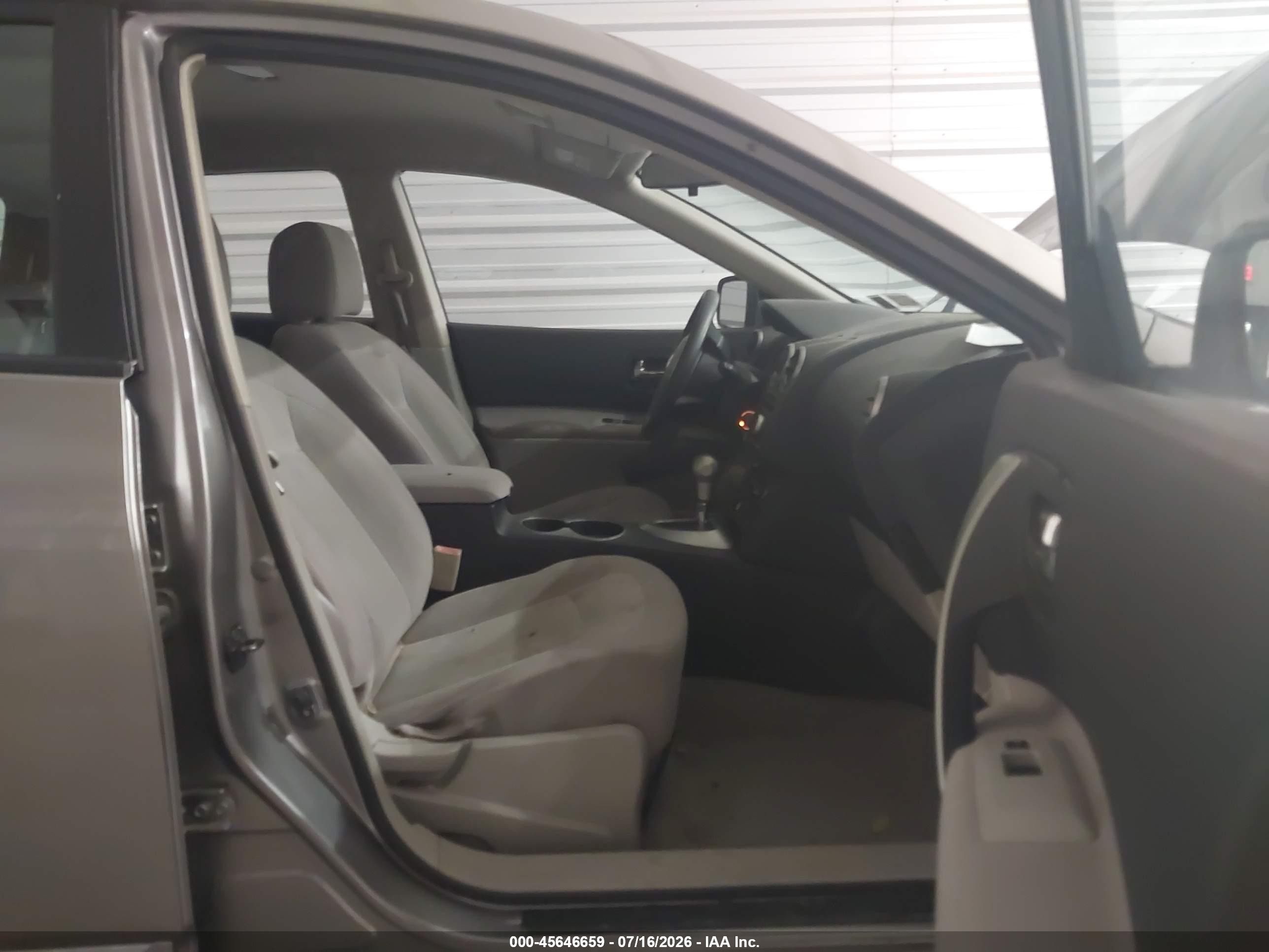 2011 Nissan Rogue S Gray vin: JN8AS5MV2BW686077