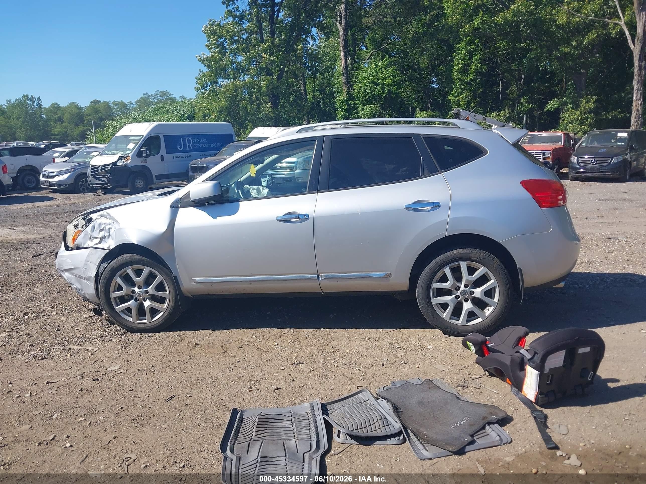 2011 Nissan Rogue Sv Silver vin: JN8AS5MV2BW689786