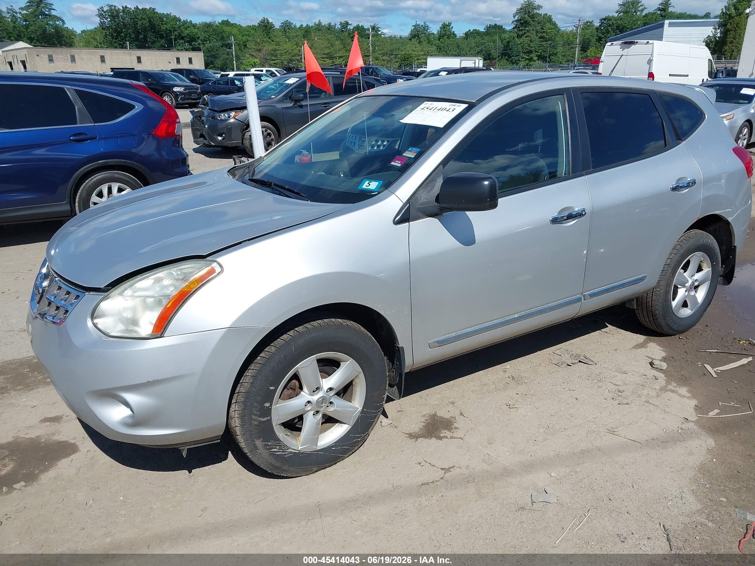 2012 Nissan Rogue S Серебряный vin: JN8AS5MV2CW352309