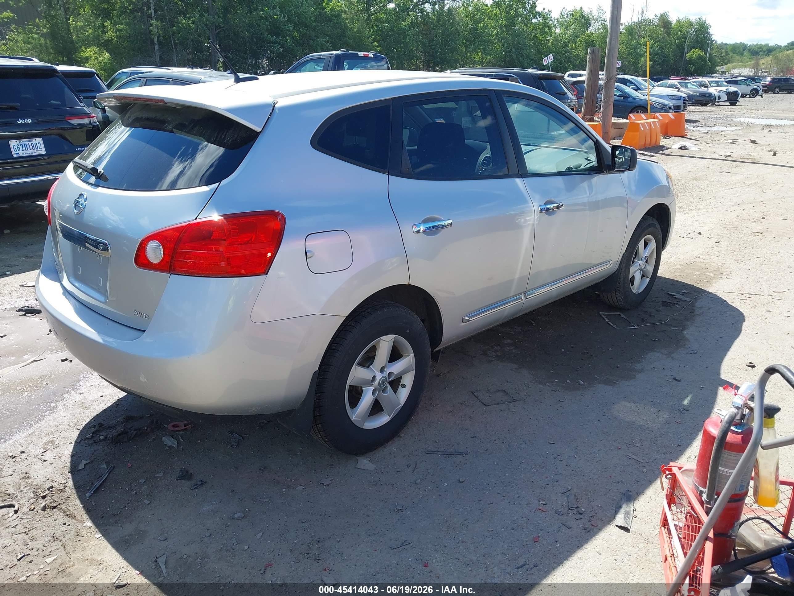 2012 Nissan Rogue S Серебряный vin: JN8AS5MV2CW352309