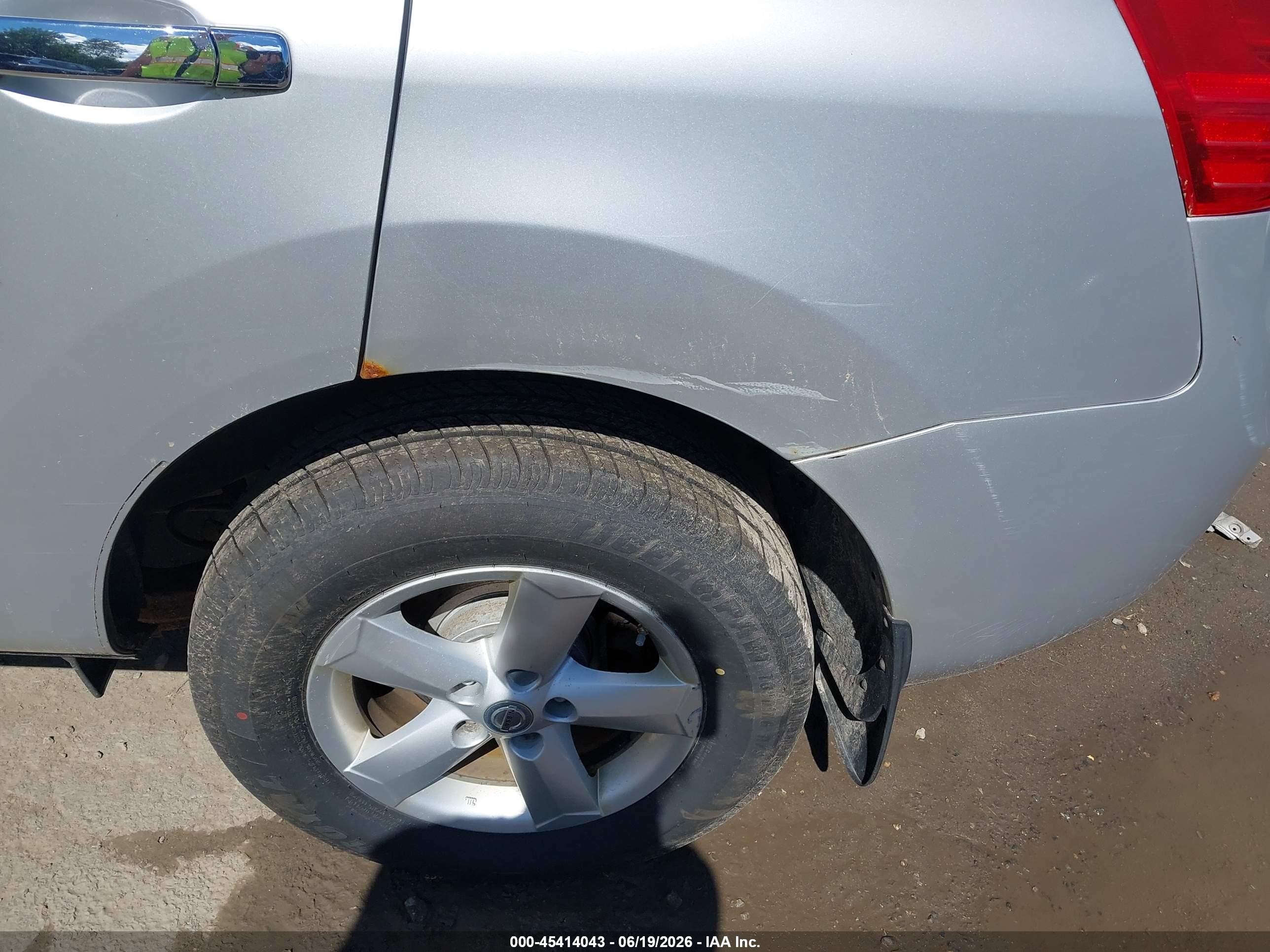 2012 Nissan Rogue S Серебряный vin: JN8AS5MV2CW352309