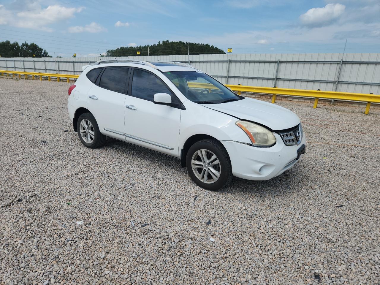 2012 Nissan Rogue S White vin: JN8AS5MV2CW376917